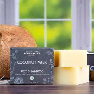 Mild Pet Shampoo: Coconut Milk