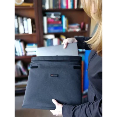 Faraday Sleeve Case for Laptops - Image 3
